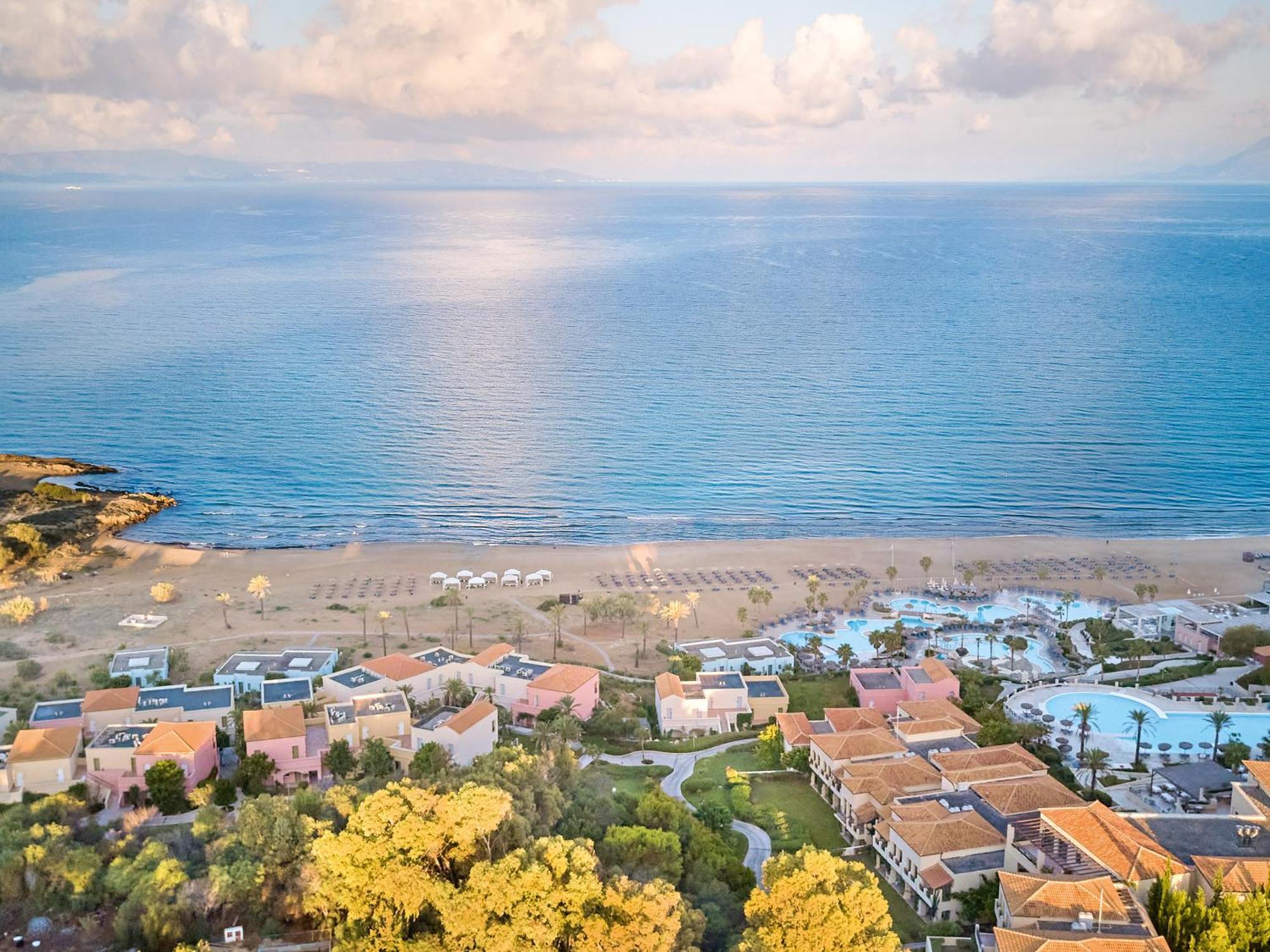 Grecotel Luxme Palms At Riviera Olympia & Aqua Park ロウトラ・キリニ エクステリア 写真